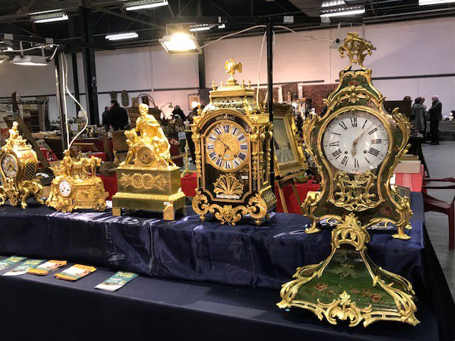 Salon antiquaires.jpg